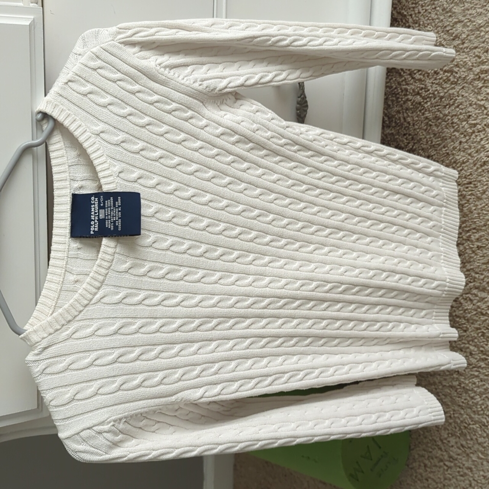 Cable knit sweater